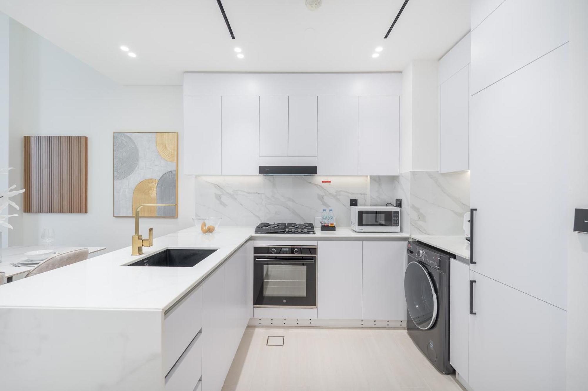 Apartment Stylish 1bhk By Czechin Pool & Gym Prime Jvc